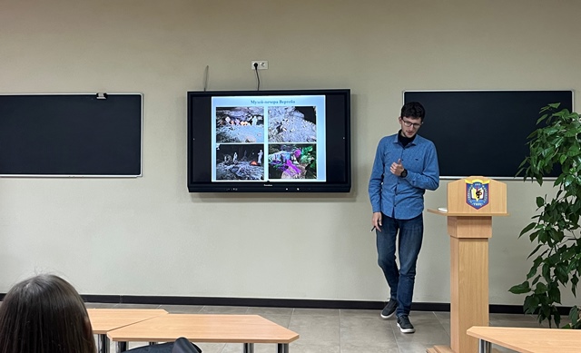  Дискусія про перспективи розвитку музею.